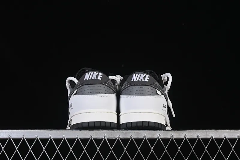 All Categories Nk SB Dunk Series Nk SB Dunk Low High-end Customized Low-top Shoes Nike SB Dunk Low "Just Do It" Straps Anniversary High-end Customized Low-top Casual Shoes WB0510-064